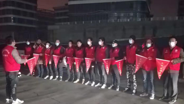 創(chuàng)建“全國文明典范城市”，東達人在行動